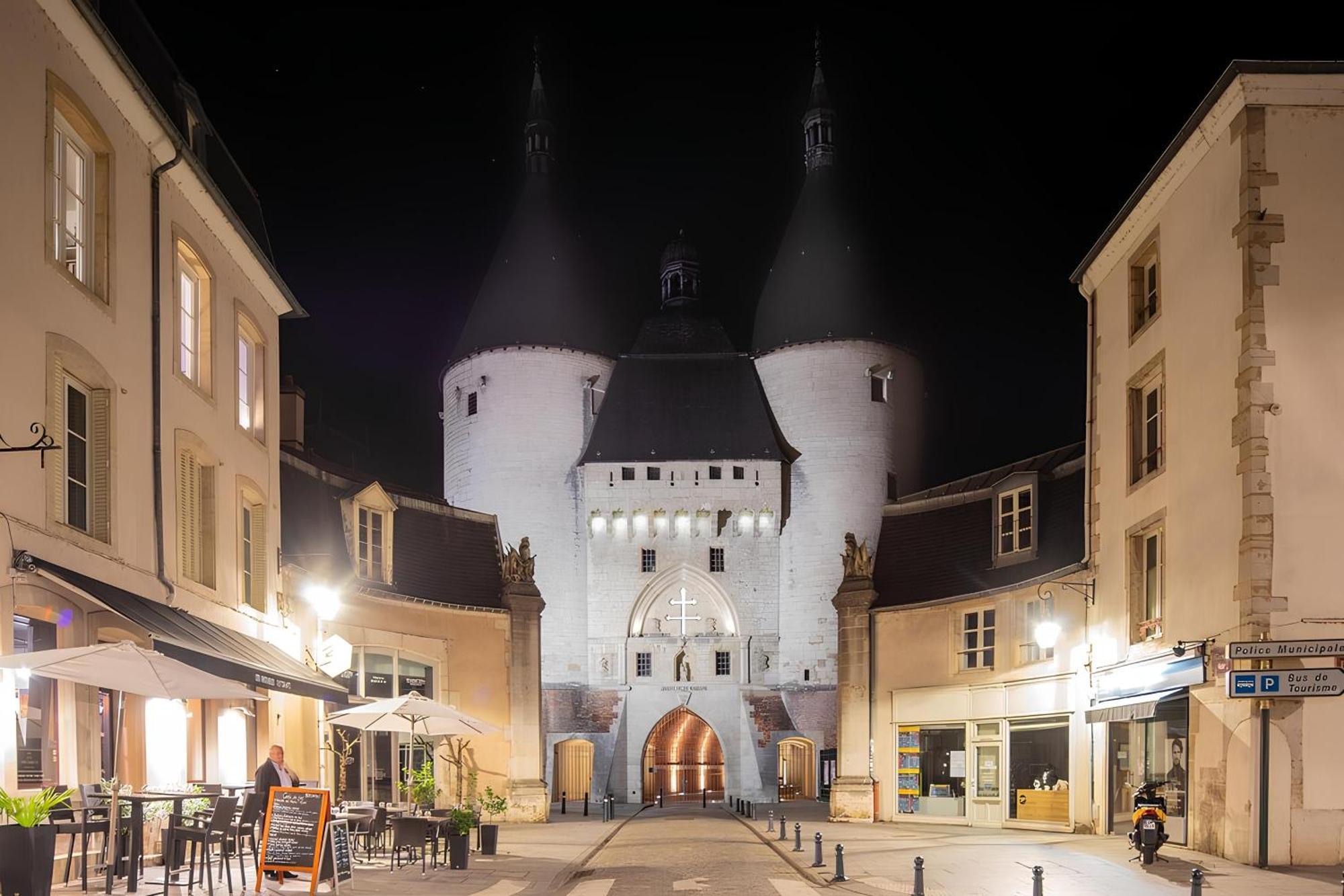 Nancy Vieille Ville Stanislas Buitenkant foto